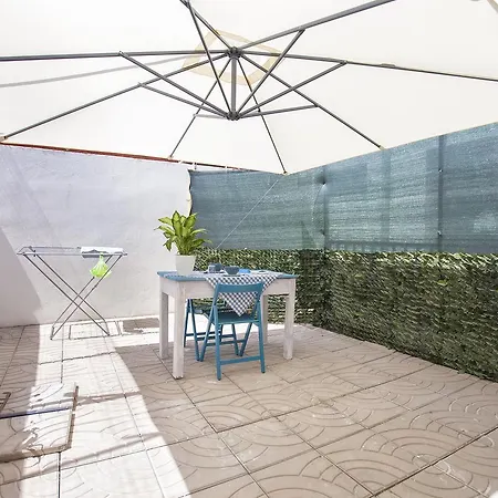 Dery Holiday Old Town Garden * Alghero